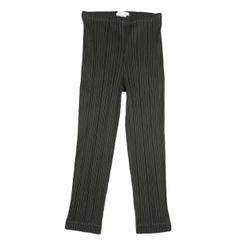 PLEATS PLEASE クロップドパンツ - メルカリ