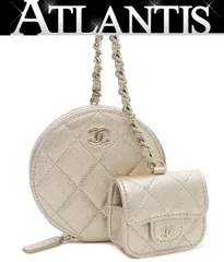 極美品 シャネル CHANEL 2024 イヤーズギフト マトラッセ コインケース AirPodsケース シャンパンゴールド G金具 【72652】