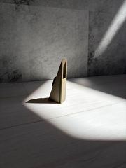 Item thumbnail for item c7a464c2-c9b7-4825-9795-4f24e67d1efc