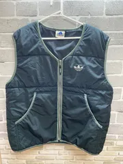 A【A35-18】◇adidas     サイズL-O     ベスト　黒のサムネイル