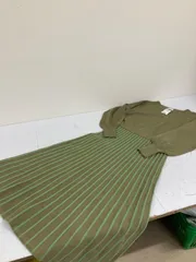 送料無料★新品タグ付き★SHEL'TTER シェルター★ロングニットワンピース　長袖ニットワンピース★フリーサイズ★カーキ　#80312sj160のサムネイル