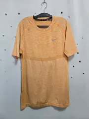 ナイキ ドライフィット オレンジ 半袖 Tシャツ M