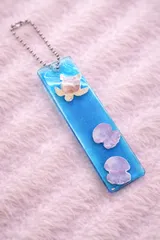 【キーホルダー】レジンキーホルダー ハンドメイド 海  亀xクラゲ 夏アクセサリー 透明 ブルー 全長約12.5㎝