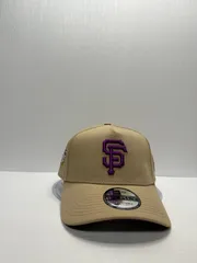 Newera サンフランシスコジャイアンツ ワールドシリーズ2010 9forty A-FRAME スナップバックキャップ ベージュカラー
