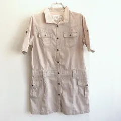 美品✨ イッカ ikka シャツ ワンピース  ミニ丈 ミリタリー 綿100 ベージュ ナチュラルコーデ カジュアル ポケット付き 半袖 体型カバー フロントボタン 前開き デイリーコーデ ベーシックコーデ 着回しコーデのサムネイル