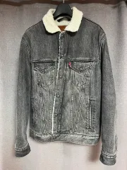 リーバイス デニムジャケット 出品