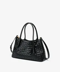 編み込み バッグ 2way ショルダーバッグ レディース 斜めがけ ハンドバッグ 編みバッグ バケツ型 バッグ メッシュバッグ 大容量 編み込み トートバッグ 通勤 通学 軽量 バケツバッグ カゴバッグ 大人可愛い オフィス 夏バッグ 上品 大人 お洒落 きれ