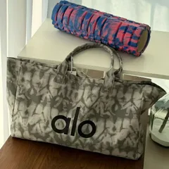 新品未使用 アローヨガ ALO Yoga トートバッグ ヨガバッグ ジムバッグ グレー