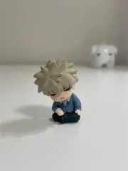 僕のヒーローアカデミア 爆豪 勝己 肩ズン フィギュア ガチャ 居眠り 僕のヒーローアカデミア