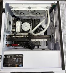 Ryzen9 9950x RX9070XT MicroATX ゲーミングPC - メルカリ