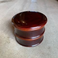 漆器 欅 くり抜き 三段重 弁当箱 くり抜き 朱塗り - メルカリ