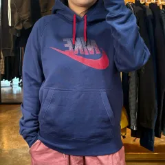 ナイキ ネイビ フーディー