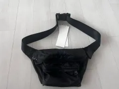 アーケット パッカブル クロス ボディバッグ free