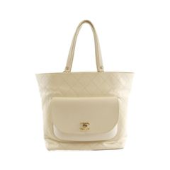 CHANEL ベージュ キルティング トートバッグ - メルカリ