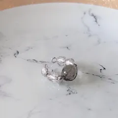 ブラックダイヤモンド シルバー クリスタル イヤーカフ イヤカフ 上品 シンプル 小ぶり 小さめ さわやか【636】