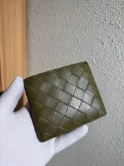 ボッテガ イントレチャート オリーブ グリーン メンズ 財布