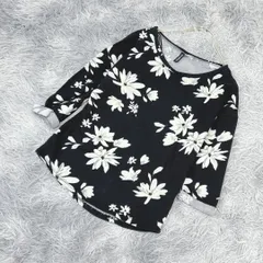 【良品】DIVIDED H&M 七分袖カットソー 花柄 (USA XS)華やか