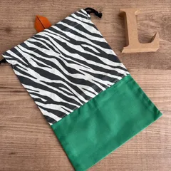 No.40《27×20》ループ付き⭐︎給食袋　L size ＊ゼブラ