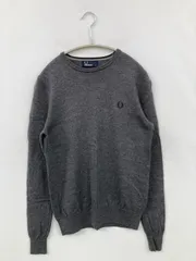 FRED PERRY フレッドペリー ニット/セーター XS グレー ウール・ニット 無地 ワンポイント ブランドロゴ ミドル丈 長袖 クルーネック(丸首)