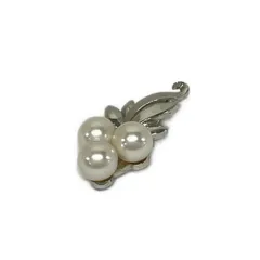 田崎真珠/TASAKI(タサキシンジュ) ペンダントトップ - シルバー×白