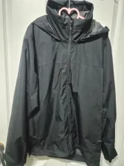 アディダス クライマプルーフ フード ウィンドブレーカー