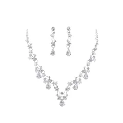 [Coollooda] ネックレス イヤリング セット 2点セット レディース ピアス ブライダル 花嫁 アクセサリー ラインストーン キラキラ クリスタル 結婚式 学祭 発表会 誕生日 クリスマス 母の日 プレゼント シルバー