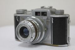 超貴重】Voigtlander VITO B F2.8（作例有り）【ケース付】 - メルカリ
