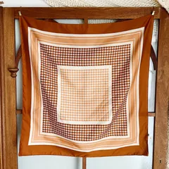 ユーロヴィンテージ 70's 千鳥格子 ベージュ スカーフ（f73）