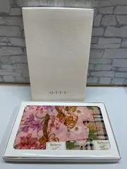 【N4-37】△ GIFT Burberrys ハンカチ　小物　花柄