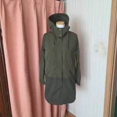 ユニクロ U カーキ フードマウンテンパーカー M