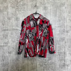 【k-276】総柄シャツ レディース M相当 赤 黒 グラフィック柄 七分袖シャツ デザインシャツ カジュアル モード系 個性派 総柄ブラウス