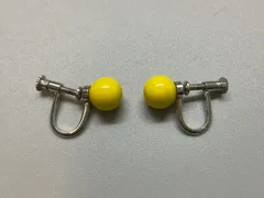 SN1399 イエロー 黄色イヤリング 珠径7.7mm 素材不明 レモンカラー アンティーク