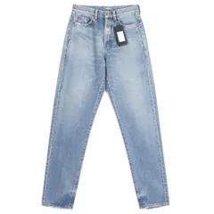 未使用品▼SAINT LAURENT PARIS サンローランパリ 24SS 614443 ウォッシュ加工 ボタンフライ レザーパッチ付き ストレート デニムパンツ アイスブルー 26 日本製 正規品 レディースのサムネイル