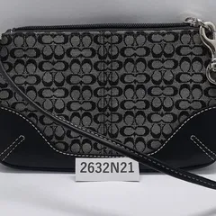 美品【2632N21】コーチ COACH シグネチャー柄 リストレットポーチ  中古