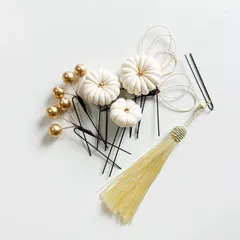 〔591〕卒業式　七五三　髪飾り　ヘッドドレス　ヘッドアクセ　和装　白　金　レトロ　ハーフ成人式