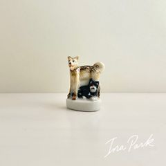 Meissen ミニチュア磁器人形 イヌ - メルカリ