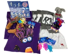 未使用/大量/まとめて/USJ/ハロウィン/ミニオン/トレーナー/衣装/カチューシャ/キャスパー/ぬいぐるみ/イヤリング 他/RS0528