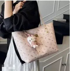 ハローキティ ピンク トートバッグ + キーホルダー