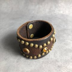 PQ184◇HTC : 初期 スタッズ レザーブレスレット◇ブラウン レザー /スティングレイ