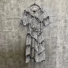 【U-176】花柄ロングワンピース ブラック ホワイト レディースL相当 総柄ワンピース 半袖ワンピース ベルト付きワンピース フレアワンピース レトロワンピース 春夏ワンピース