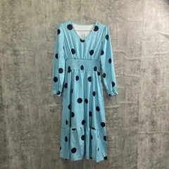 【k-282】ドット柄ロングワンピース 水色 ブラックドット レディースM相当 Vネック 長袖ワンピース フレアワンピース 水玉ワンピース ウエストゴム 春夏ワンピース