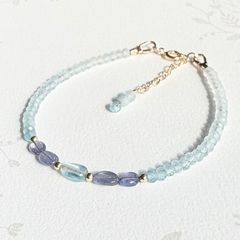 アナヒータストーンズ 製クリスタル観音様彫りビーズ ブレスレット