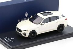 新古品 1/43 TSMモデル マゼラティ レヴァンテ トロフェオ ホワイト 新古品 1/43 TSMモデル マゼラティ レヴァンテ トロフェオ ホワイト