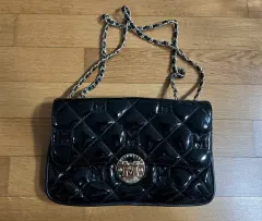 (ポーチ含む)正規品 METROCITY ブラック キルティング ペンダント チェーンバッグ