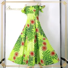 フラダンス 衣装 ワンピース ドレス グリーン系 メネフネプランテーション 日本製 ハワイアンプリント モンステラ柄 MENEHUNE PLANTETION キャミソール フリル フレアスカート レッド系 黄緑 緑 赤 華やか 鮮やか かわいい おしゃれ