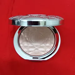 新品 DIORSKIN FOREVER GLOW LUMINIZER 03 ピンク ヘイロー フェイスパウダー ディオール