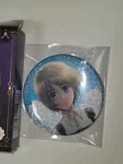 進撃の巨人 ラメキラ アルミン・アルレルト(アルミン) 缶バッジ 未開封