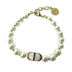 ディオール Dior 美品 30 MONTAIGNE 30 モンテーニュ ブレスレッド レジンパール ゴールドカラー B1096MTGRS_D301