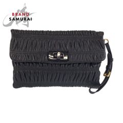 美品 GUCCI グッチ GGインプリメ ブラック 黒 シルバー金具 GGキャンバス /レザー 201446 ショルダーバッグ ポシェット 男女兼用 レディース 506343 【中古】 美品 GUCCI グッチ GGインプリメ ブラック 黒 GGキャンバス/レザー