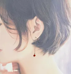 赤珊瑚 レッドコーラル シンプル アメリカン ゴールド ピアス